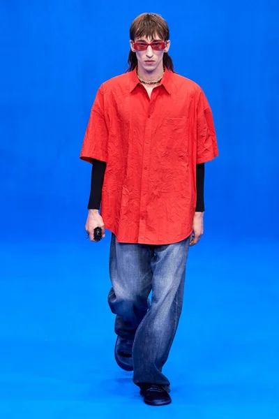 Look 66